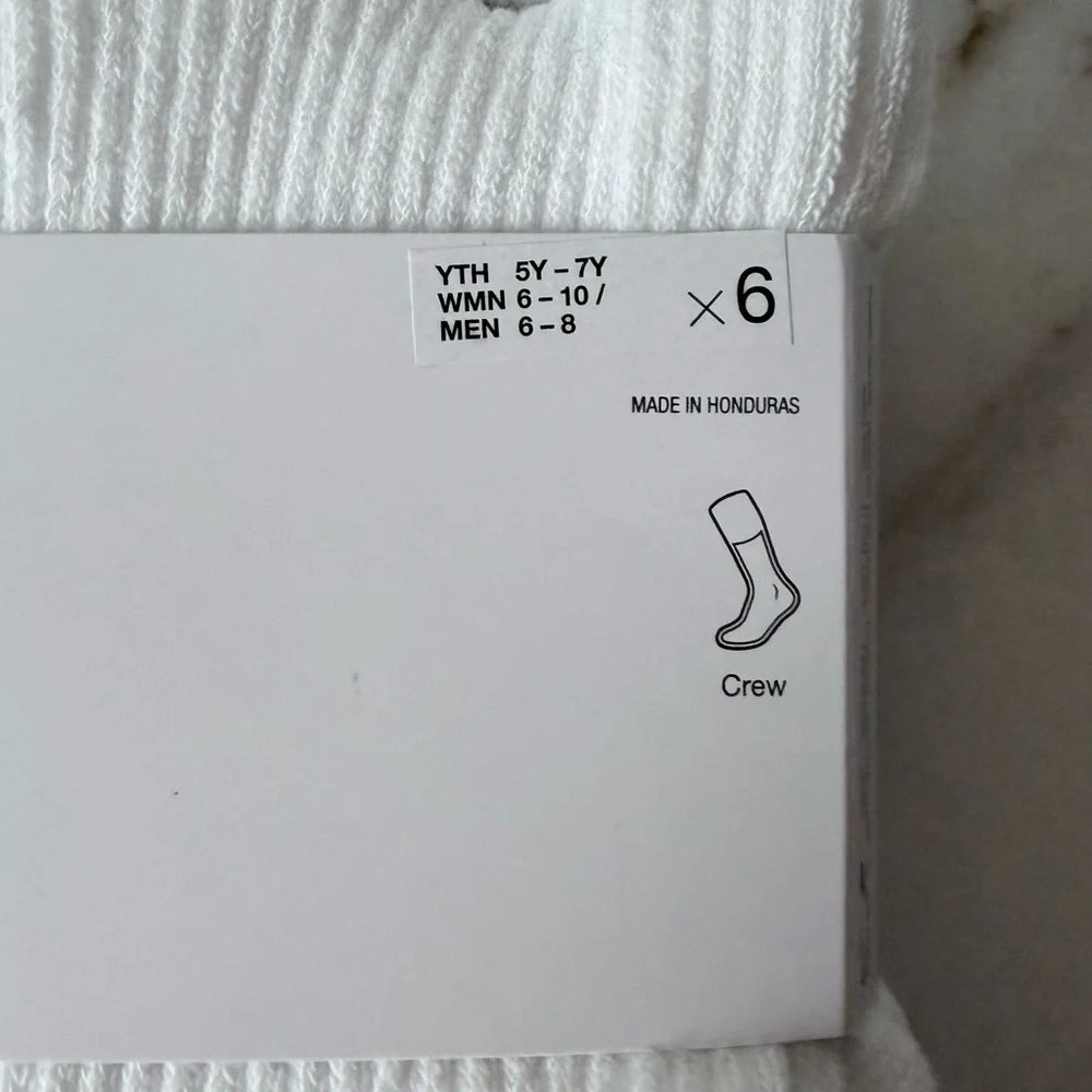 Nike Everyday Plus Dri-FIT White Crew Socks